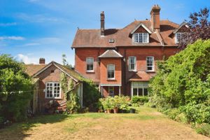 Photo 8- click for photo gallery